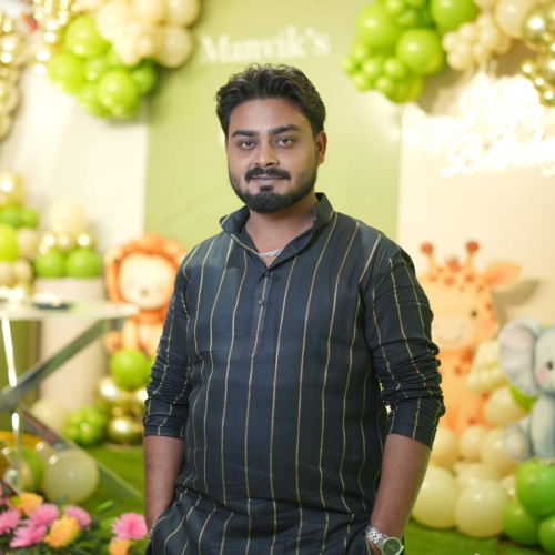 MONU PRAJAPATI